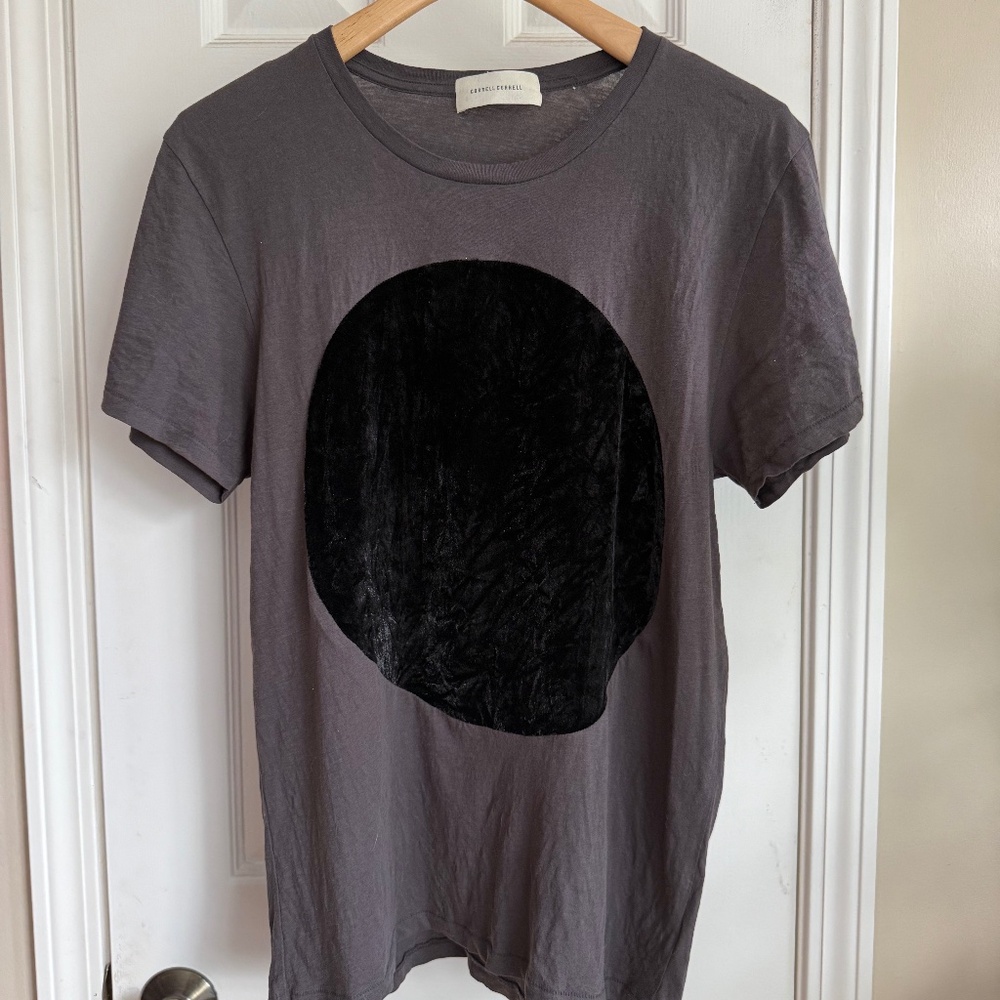 Classic Charcoal Velvet T-Shirt . M